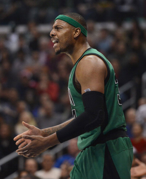 国安5-1送梅州降级，法比奥大四喜独享联赛金靴，张玉宁破门（北京国安5比1大胜致梅州降级，法比奥独中四元加冕金靴，张玉宁破门建功）