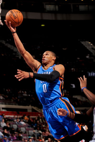 皇马主场1-2不敌曼城，赛后伯纳乌球场响起嘘声（曼城客场2-1击败皇马，赛后伯纳乌嘘声四起）