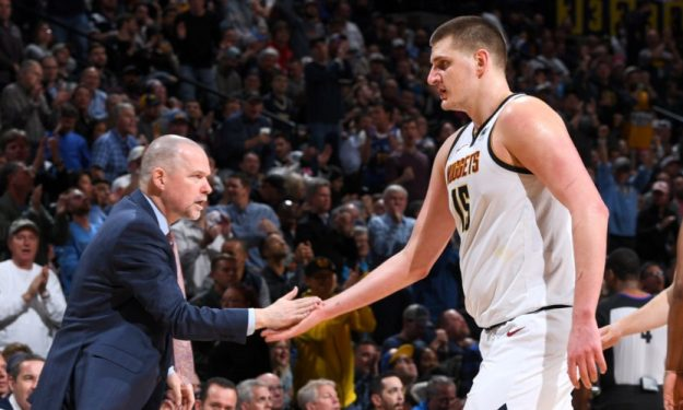 本轮欧冠最佳阵容：诺伊尔、福登、奥斯梅恩、梅里诺在列（欧冠本轮最佳阵容出炉：诺伊尔、福登、奥斯梅恩与梅里诺入选）