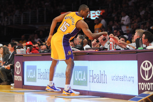 特里怒批切尔西：表现太糟糕了，这样肯定争不了冠军（特里直言切尔西状态堪忧：踢成这样别谈争冠）