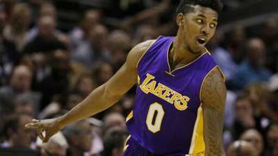 法媒：巴萨、拜仁、米兰和尤文关注南特17岁中卫塔蒂（法媒称：南特17岁中卫塔蒂获巴萨、拜仁、米兰与尤文关注）