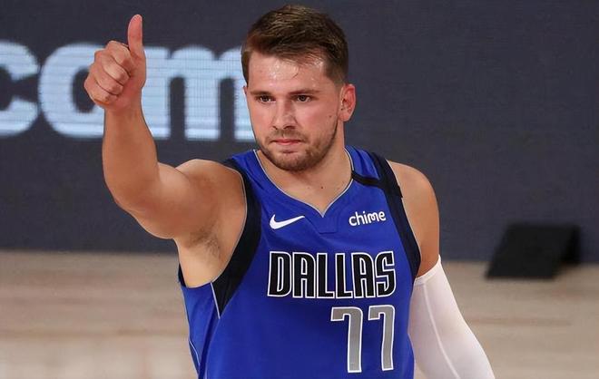 记者：莫兰特大概率留队，森林狼将控卫补强目标转向欧文（记者：莫兰特大概率留守，森林狼控卫补强转而瞄准欧文）